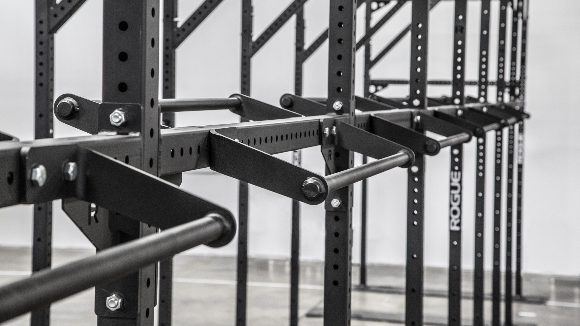 Rogue V2 Face Mount Pull-up Bar for Infinity