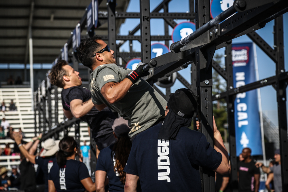 Rogue V2 Face Mount Pull-up Bar for Infinity