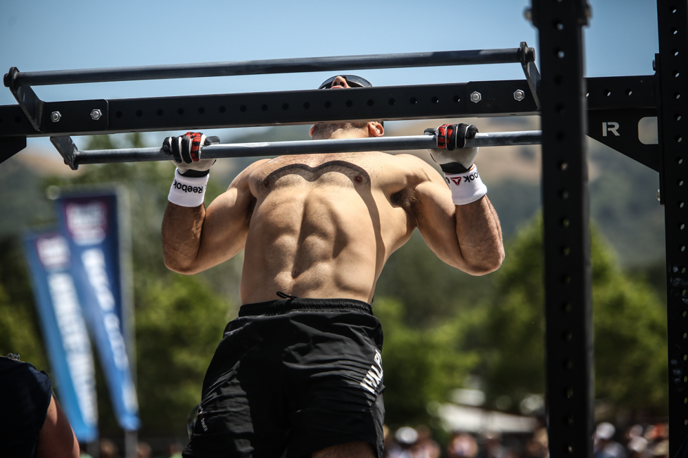 Rogue V2 Face Mount Pull-up Bar for Infinity