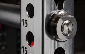 Choice of Threaded Nut or Knurled Knob