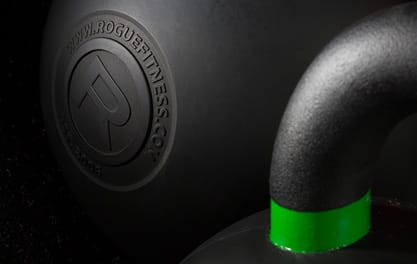 Rogue Rubber Coated Kettlebells — Recubrimiento protector de uretano