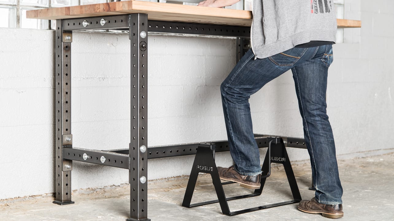Rogue Fidget Stand