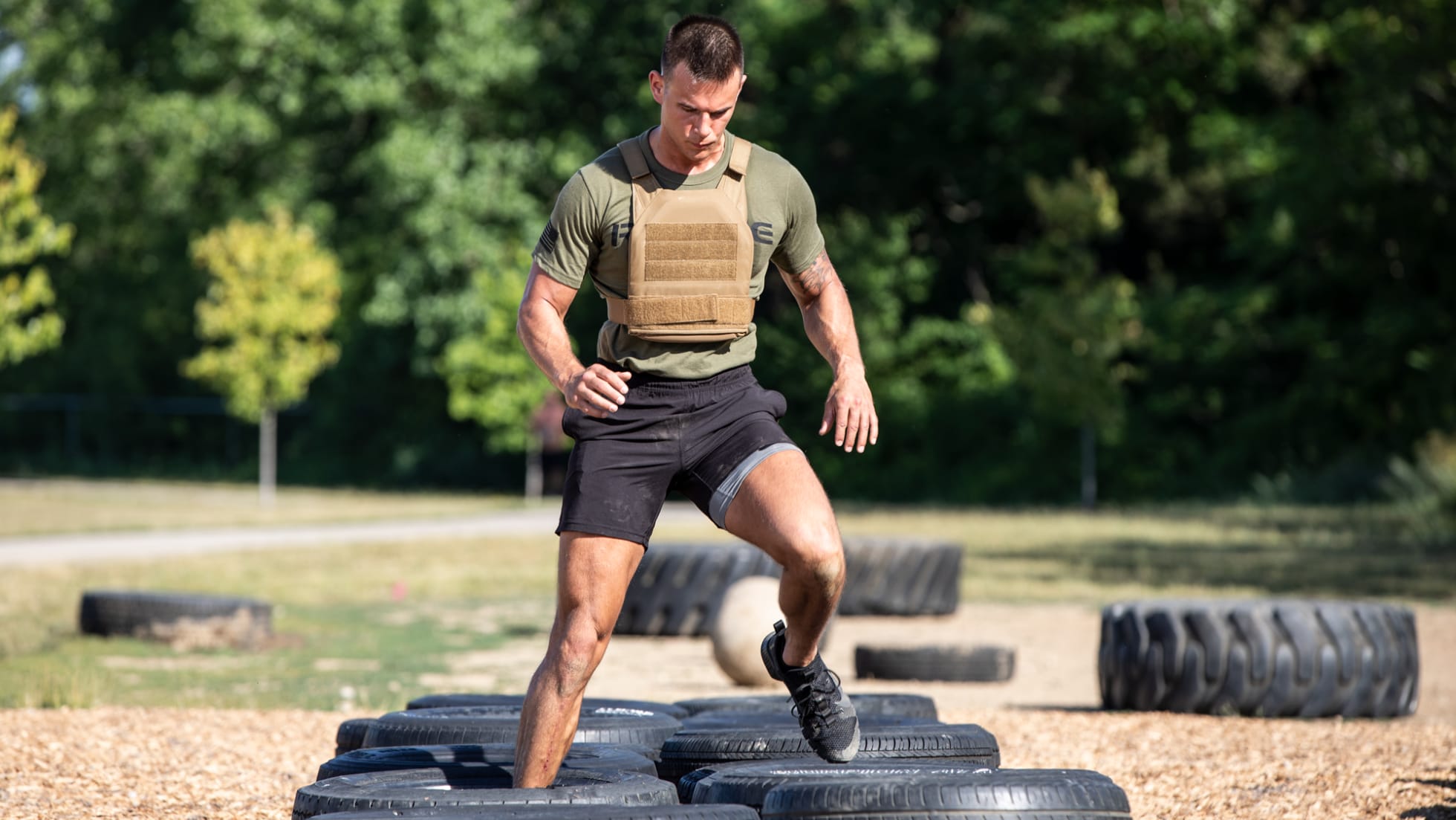 Rogue Fitness Plate Carrier - Thumbnail 3