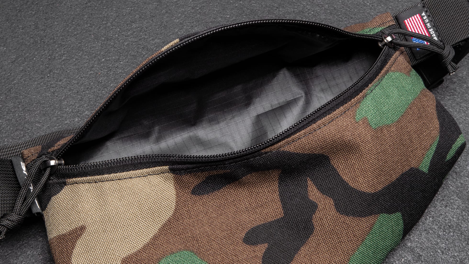 Rogue Fitness Fanny Pack - Thumbnail 2