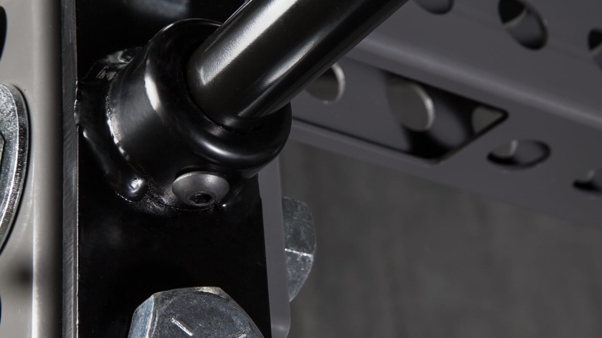 Rogue Fitness Monster Socket Pull-up Curl Bar - Thumbnail 3