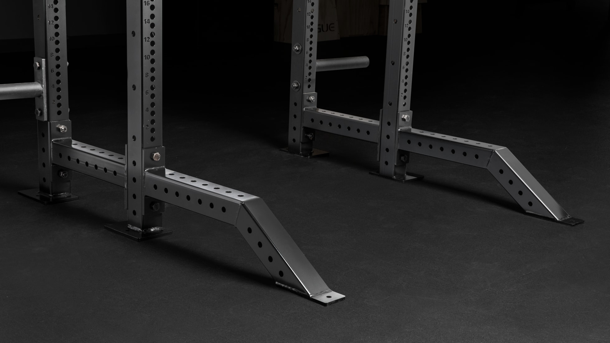 Rogue Fitness Monster Lite Half Rack Front Foot - Thumbnail 5