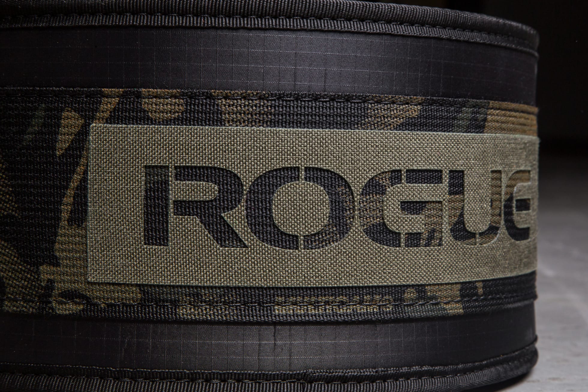 Rogue Fitness USA Nylon Weightlifting Belt - Thumbnail 2