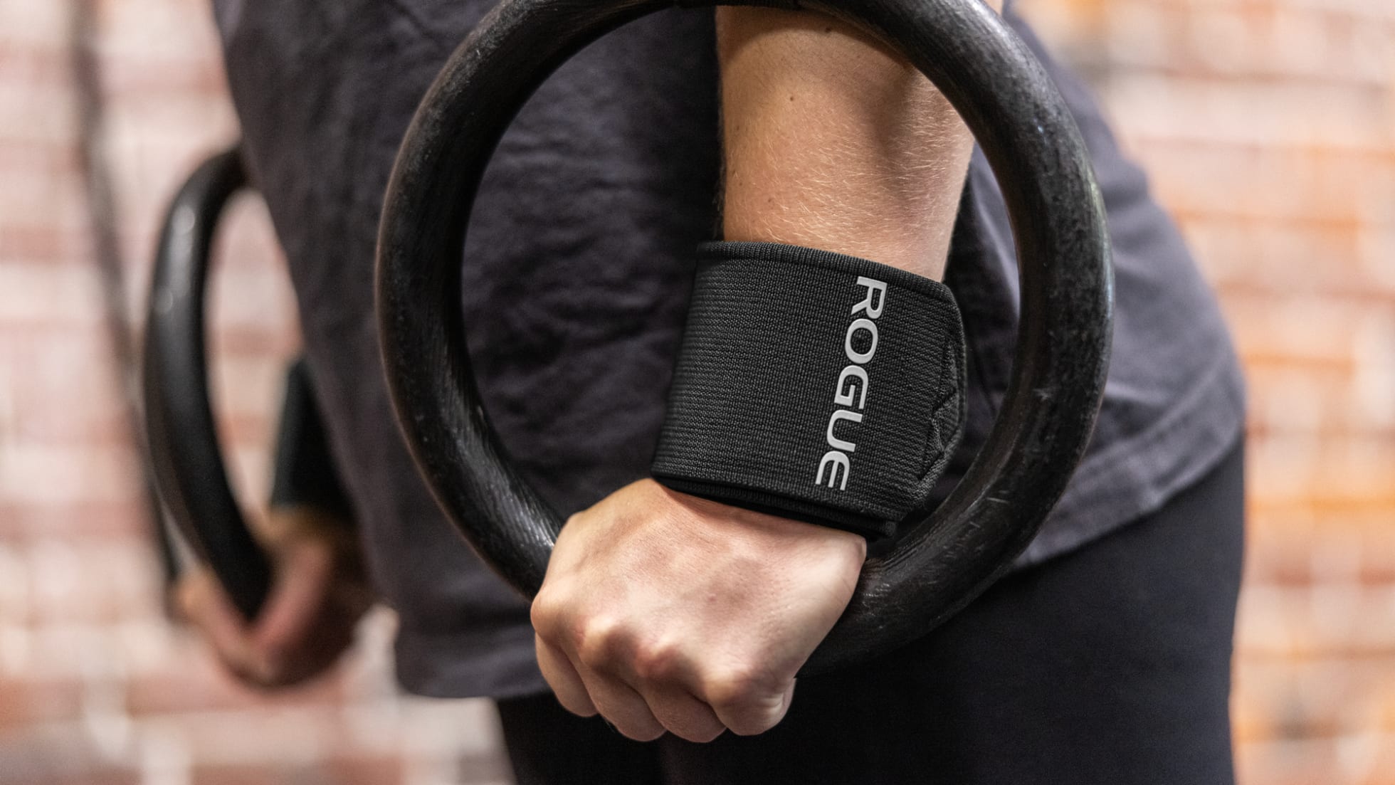 Rogue Fitness Wrist Wraps 2.0 - Thumbnail 2