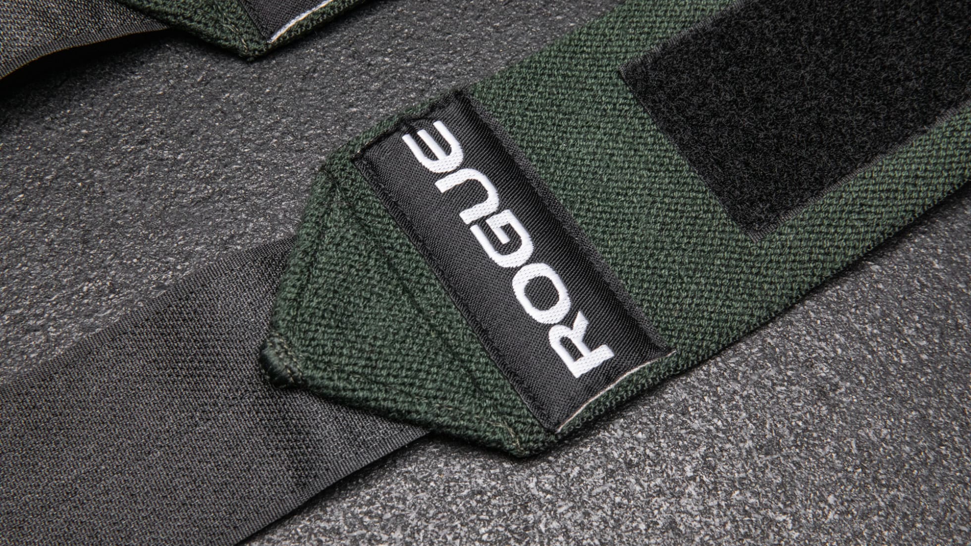Rogue Fitness Wrist Wraps 2.0 - Thumbnail 4