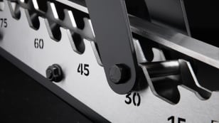 catalog/Strength Equipment/Strength Training/Weight Benches/Adjustable : Incline Benches/RF0935/RF0935-web4_sp7dvr