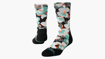 catalog/Apparel/Accessories /Socks/A458C24ROM-BRN/A458C24ROM-BRN-H_reeokm