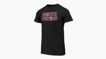 catalog/Apparel/Men's Apparel/T-Shirts/CM0092/CM0092-H_mvludx