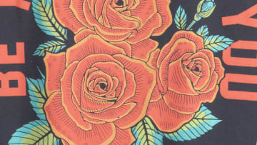 catalog/Apparel/Women's Apparel /T-Shirts/HW1014/HW1014-Web3_webr58