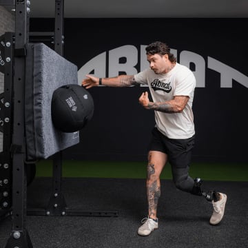 catalog/Bodyweight and Gymnastics/Bodyweight /AbMats/AB0050/AB0050-Web8_ovbivl