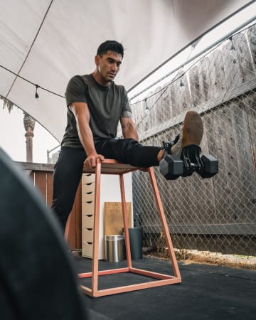 catalog/Conditioning/Strength Equipment/AE0001/AE0001-WEB9_z6g96y