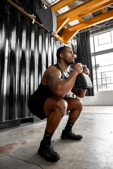 catalog/Conditioning/Strength Equipment/Kettlebells/540-00184-00 - 35-62LB Heavy Adjustable Kettlebell/540-00184-00-Web5_zhpawo