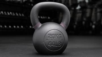 catalog/Conditioning/Strength Equipment/Kettlebells/IP0670/IP0670-44LB_udm4d2