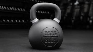 catalog/Conditioning/Strength Equipment/Kettlebells/IP0670/IP0670-80LB_zfclij