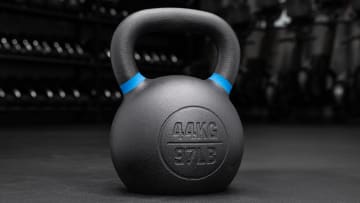 catalog/Conditioning/Strength Equipment/Kettlebells/IP0670/IP0670-97LB_qlirkp