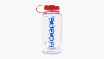 catalog/Gear and Accessories/Accessories/Shakers and Bottles/NL0011/NL0011-WEB1_gvv9mr