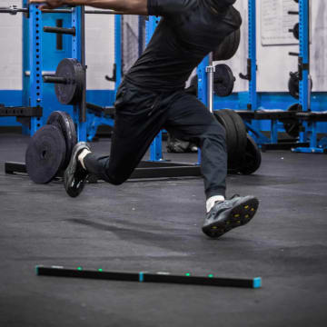 catalog/Gear and Accessories/Gym Essentials /OVR Performance/OVR0002/OVR0002-Web1_v0hxyx