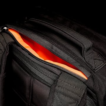 catalog/Gear and Accessories/Packs and Bags/Backpacks/GR0156-BLK-21/GR0156-BLK-21-Web4_waute9