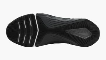 catalog/Shoes/Training Shoes/Nike Metcon/Nike Metcon 8 FlyEase/DO9388001/DO9388001-WEB2_u3xbu4