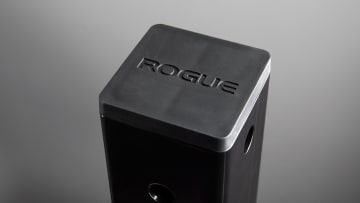 catalog/Strength Equipment/Strength Training/Weight Benches/MLCOMPBENCH/MLCOMPBENCH-WEB6_oe1vri