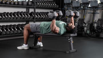 catalog/Strength Equipment/Strength Training/Weight Benches/RA1929/Updated In use Photos 01-25-23/RA1929-web3_cdt1fn