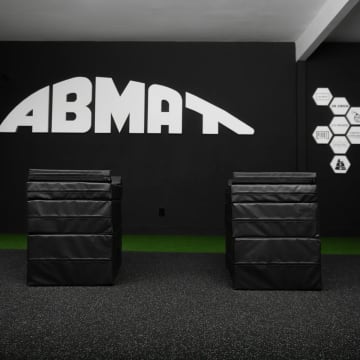 catalog/Strength Equipment/Training Accessories /AB0040/AB0040-Web2_oa4vvc