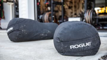 catalog/Strongman/Sandbags and Stone Molds/Strongman Sandbags/IP1300/IP1300-web9_br2phk