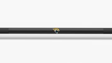 catalog/Weightlifting Bars and Plates/Barbells/Mens 20KG Barbells/NFL - Ohio Bar/Ohio Bar Pics/Ohio-Bar-Cardinals-NFL-Shaft-2_dcpja7