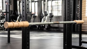 catalog/Weightlifting Bars and Plates/Barbells/Specialty Barbells/AU-BA0001/AU-BA0001-H_rgff1w