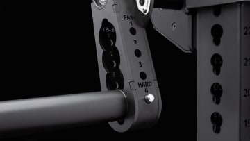 catalog/Weightlifting Bars and Plates/Barbells/Specialty Barbells/RA2639-IL/2023 Real Photo Update/RA2639-IL-web6_cr7yn6