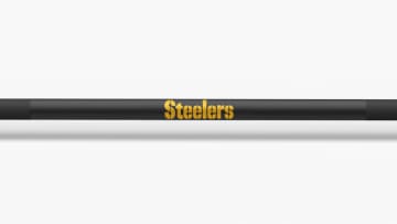catalog/Weightlifting Bars and Plates/Barbells/Womens 15KG Barbells/NFL BELLA BAR/BELLA COLOR IMAGES/Bella-Bar-Cardinals-NFL-Shaft-2_pnpiql