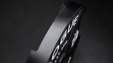 catalog/Weightlifting Bars and Plates/Plates/Steel Plates/IP0547-Color/IP0547-KG-Color-web8_kbaa5n