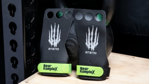 Bear KompleX Hole Hand Diamond Grips S