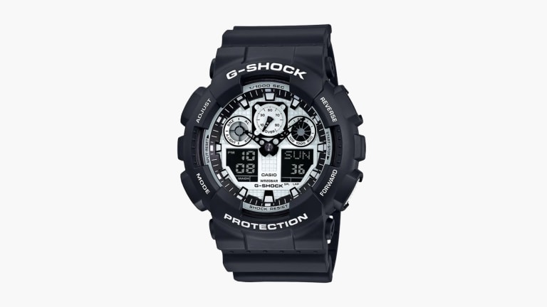 catalog/Gear and Accessories/Accessories/Watches/GA100BW-1A/GA100BW-1A-H_lcx7cf